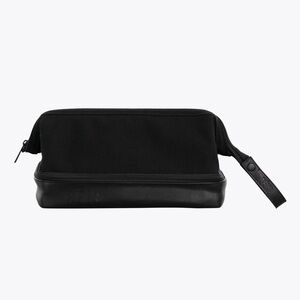 BEIS The Dopp Kit in Black